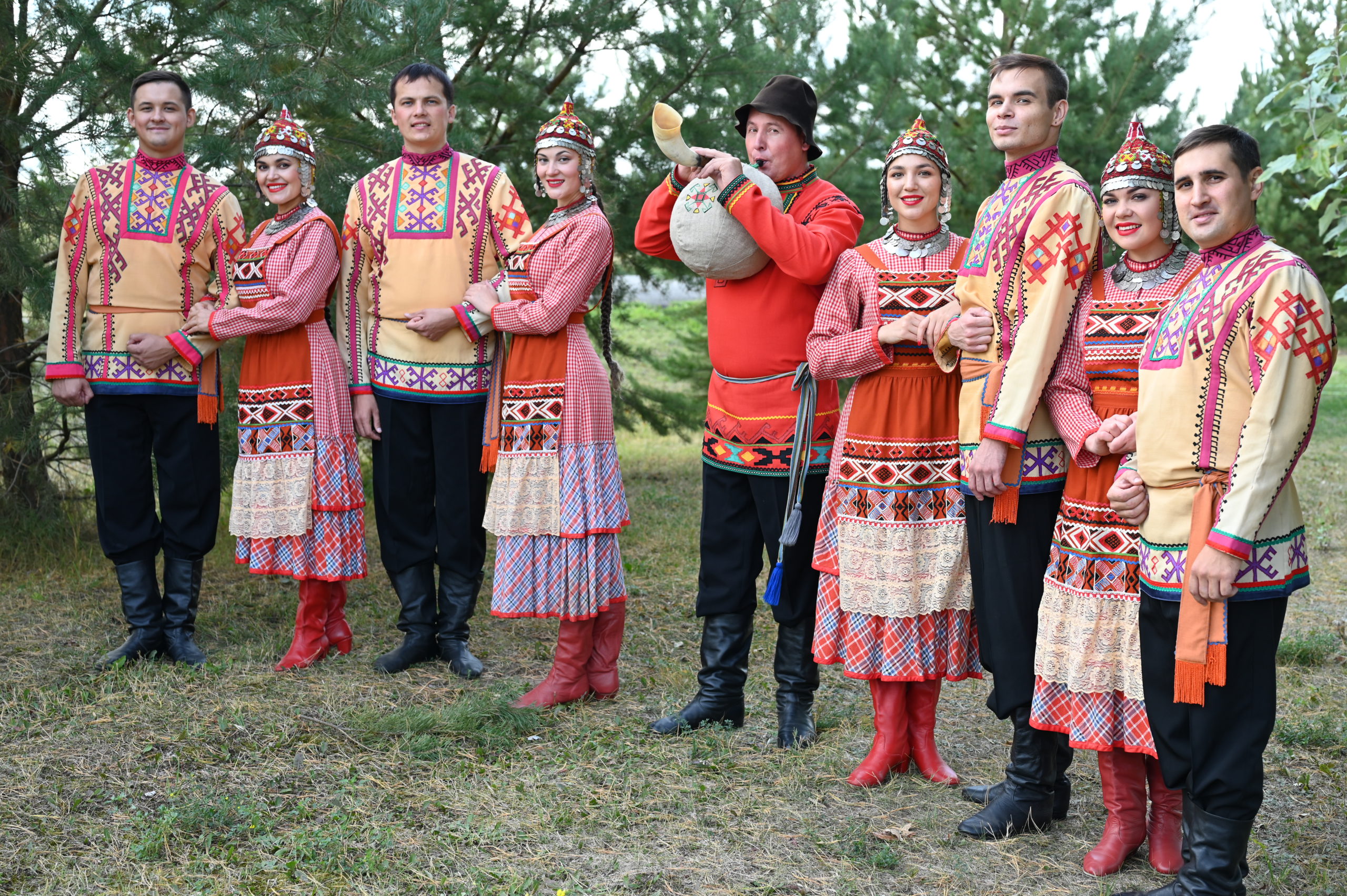 14 октября Чувашский государственный академический ансамбль песни и танца откроет 98 творческий сезон