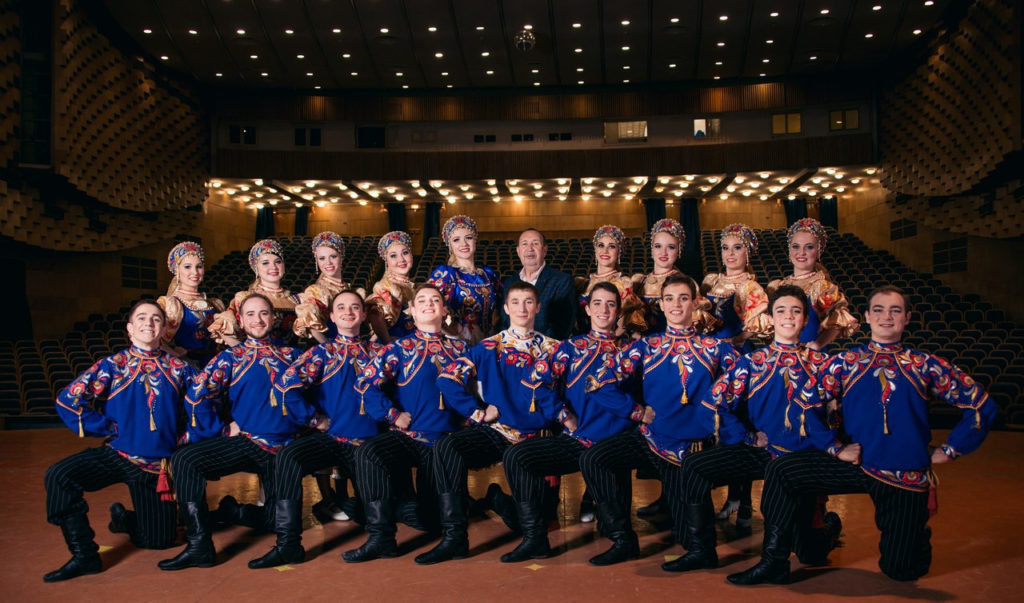 Выступление Государственного ансамбля песни и танца «Волга» в Новочебоксарске