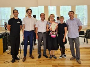 Коллектив ансамбля поздравляет Петрову Оксану Аркадьевну с юбилеем