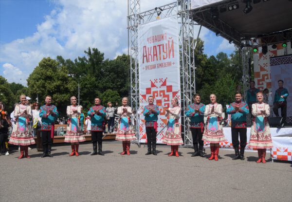 Чувашский госансамбль песни и танца выступил в Москве на празднике «Акатуй-2023»